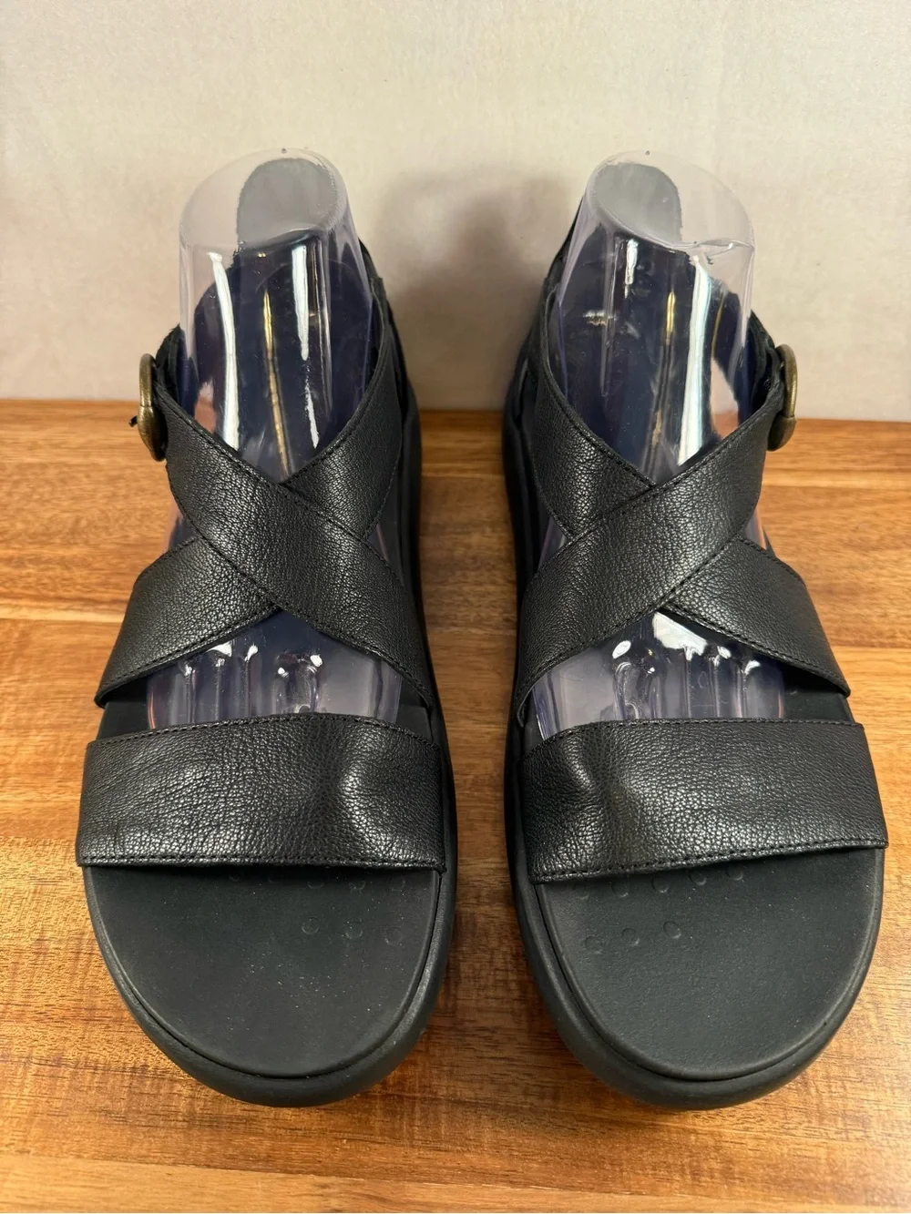 Vionic Recovery RX Black Leather with Adjustable Straps Size 10 NWOT